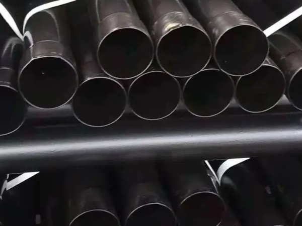 black steel seamless pipes