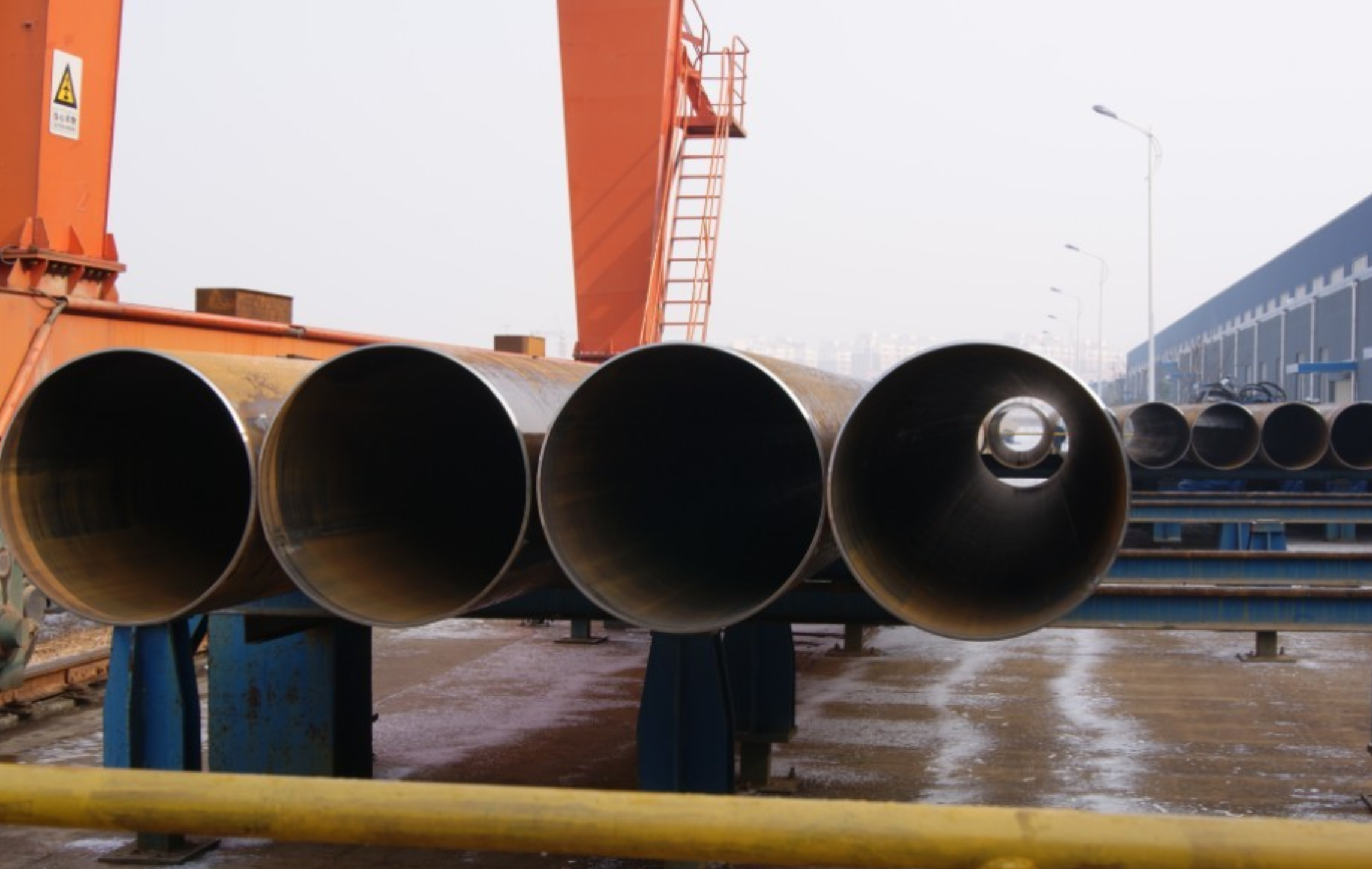 Welded steel tube
