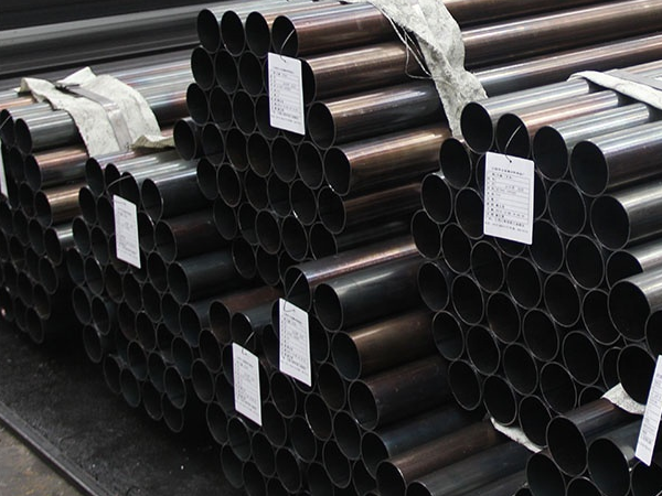 black steel seamless pipes