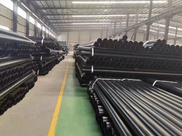 black steel seamless pipes